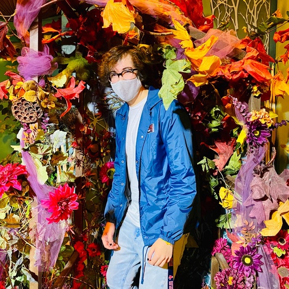 Meet your Posher, Luke - Picture 1 of 1